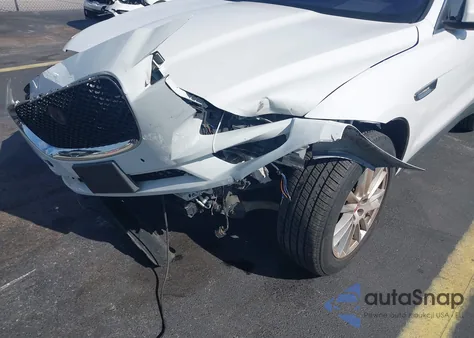 2020 Jaguar F-Pace Prestige P300 Awd Automatic из США, поврежденный, VIN SADCK2GX3LA632029